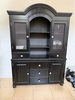 Hutch cabinet furniture