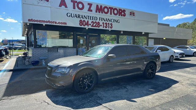 2019 Chrysler 300
