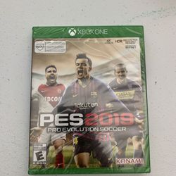 Brand new sealed XBOX ONE PES Pro Evolution Soccer Konami Play Online