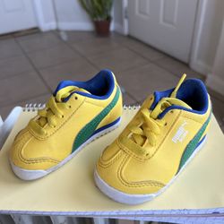 Puma Shoes Size:4c 