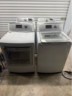 Washer and dryer set