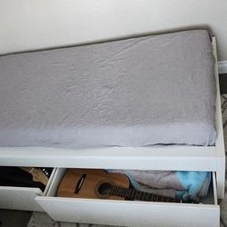 Twin Bed With Mattress