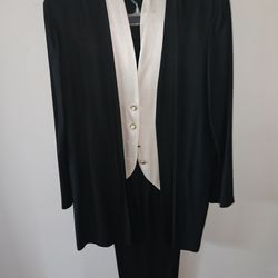 Womens 3 piece size 14