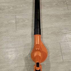BLACK+DECKER 40V MAX* Cordless Sweeper