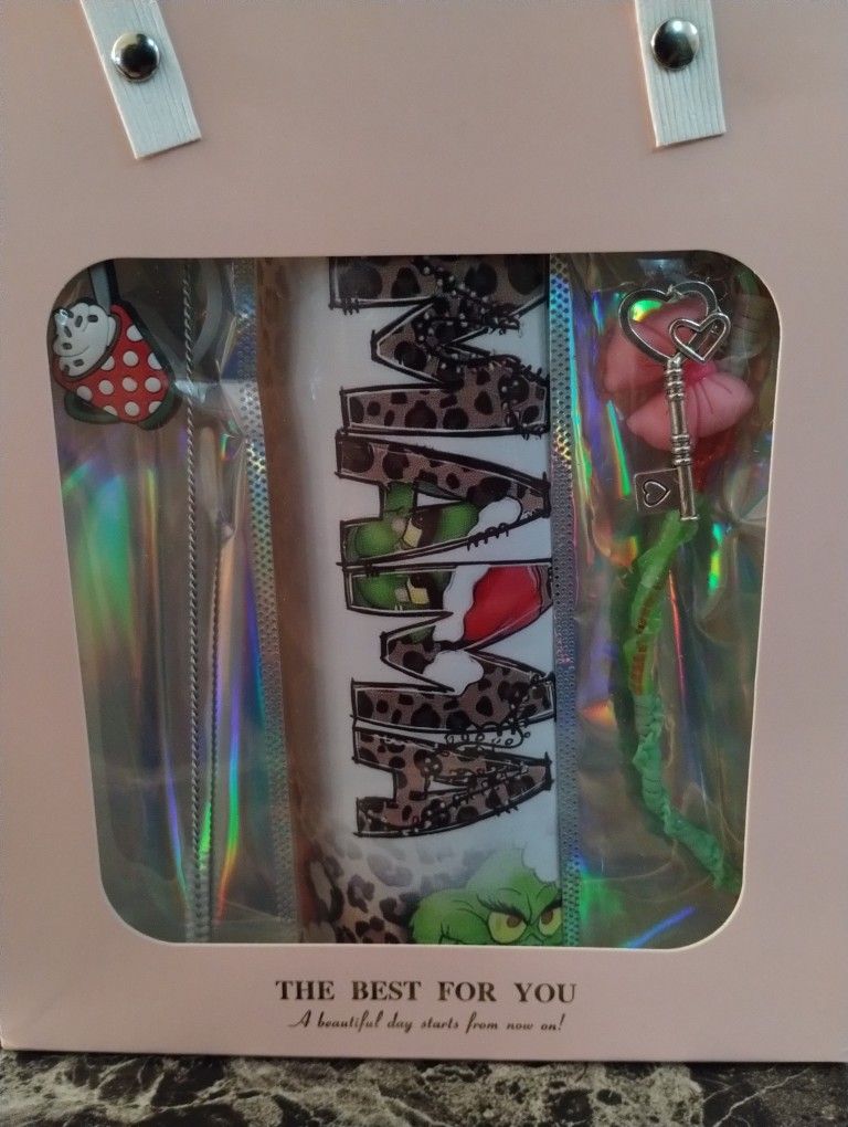Grinch Tumbler Gift Set
