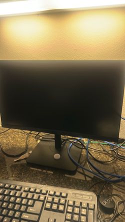 Lenovo & Acer Dual Monitor Setup + Keyboard & Mouse