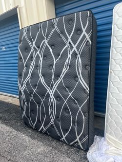 Full mattress
