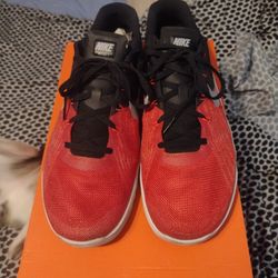 Men's Nike Metcon 3 sneakers size 11
