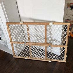 Gate Baby 