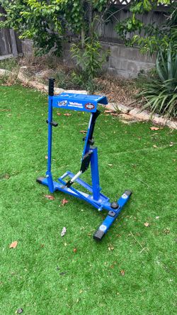 Louisville Slugger Blue Flame Pitching Machine