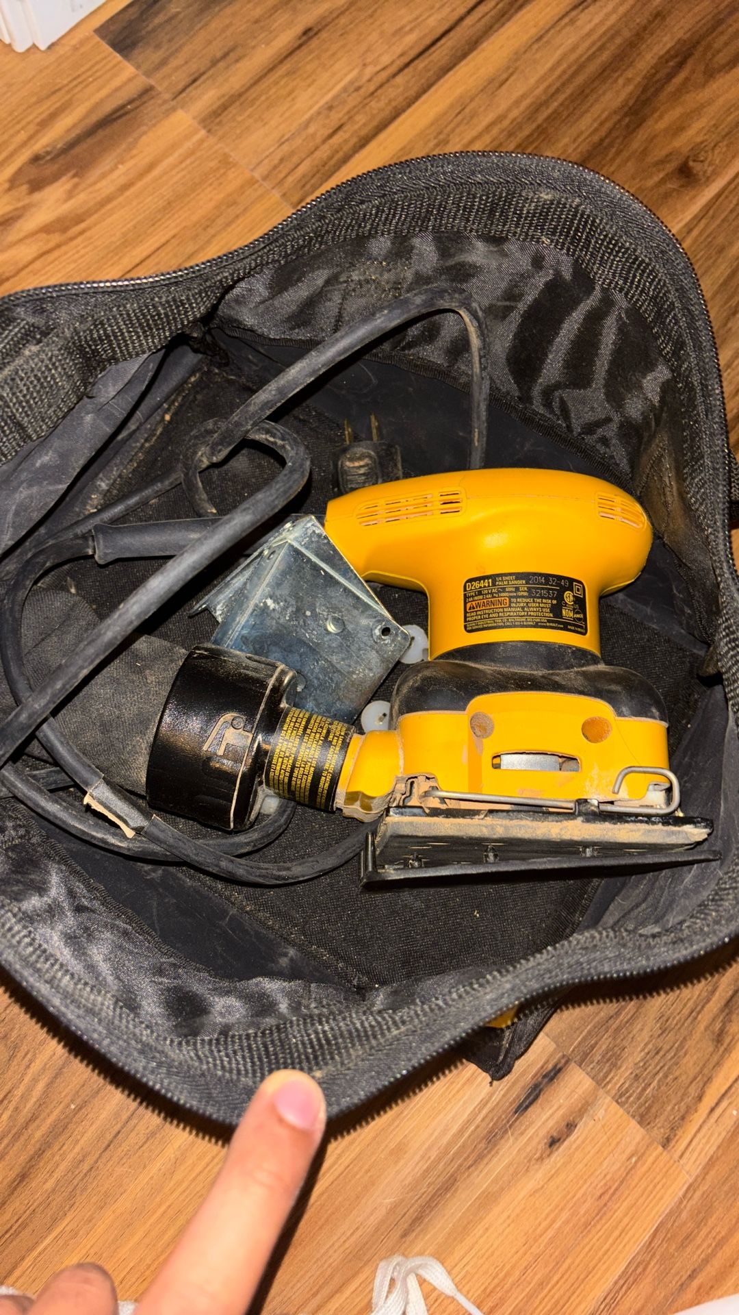 DeWalt Sheet Palm Sander