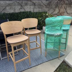 Ton Valencia Bar + Counter Stools Set Of 4 