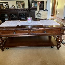 Coffee And End Tables