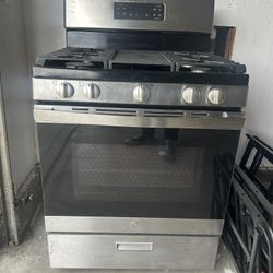 GE Stove