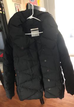 Old Navy Down Jacket size XL, Color Black, Maternity Down Jacket