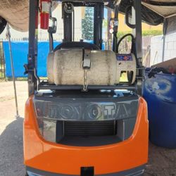 Forklift Model 8 (Check Discription)