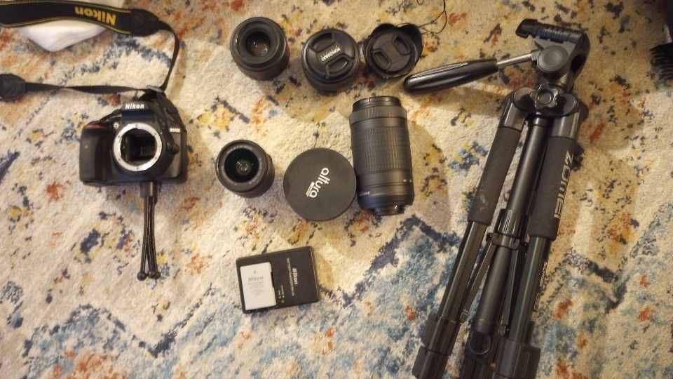 Nikon D3400 And 5 Lens