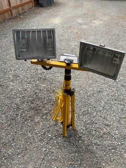 FREE - Portable Floodlights