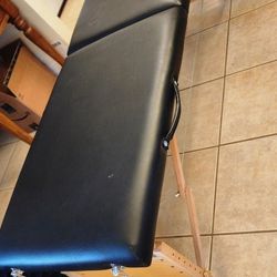 Massage Table 