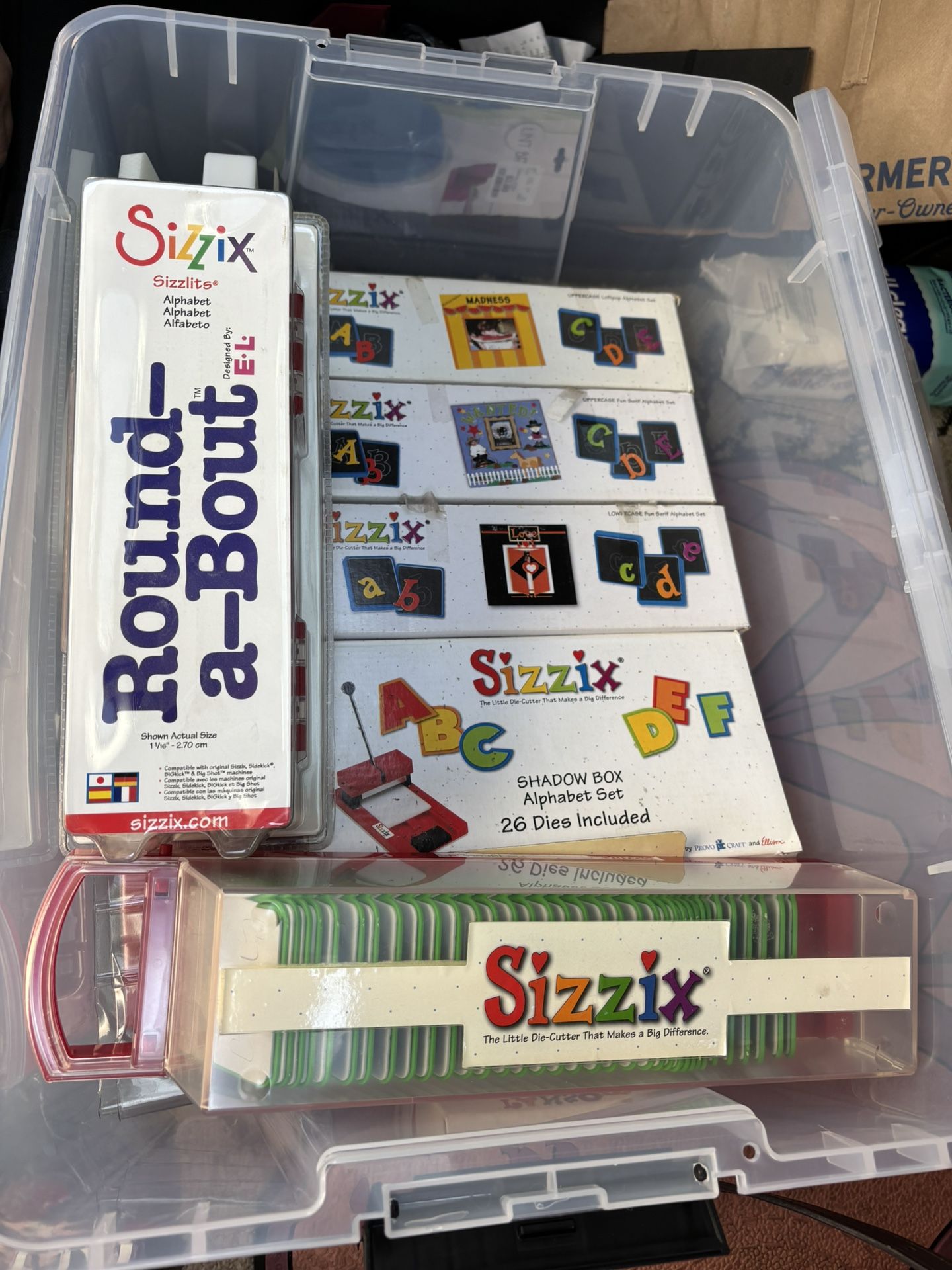 Bulk Lot - sizzix die cut dies