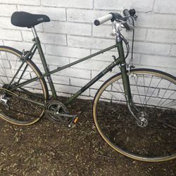 Raleigh Mixte Vintage Road Bike 