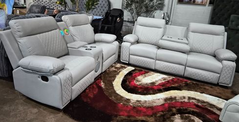 POWER RECLINERS SOFA AND LOVESEAT