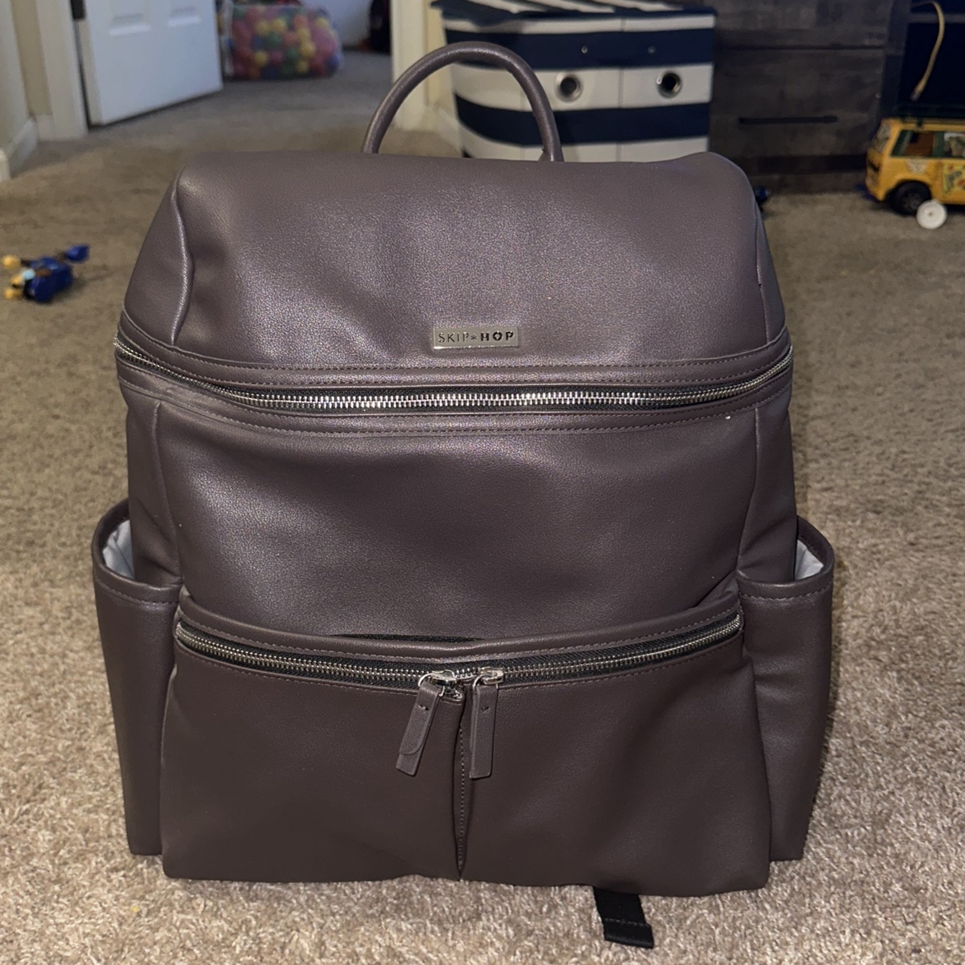 Skip Hop Diaper Bag / Backpack 