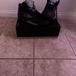 Air Jordan 5 Retro Midnight Navy Size 8.5 – Clean w/ Box