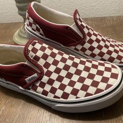 5.5 - 5 1/2 Maroon Slip on VANS 