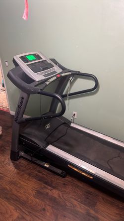 Treadmill 