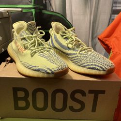 adidas Yeezy Boost 350 V2 Semi Frozen Yellow Size 13 for Sale in Brooklyn NY OfferUp