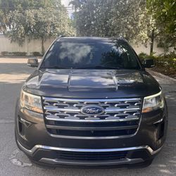 2019 Ford Explorer