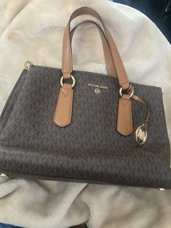 MK Medium Purse