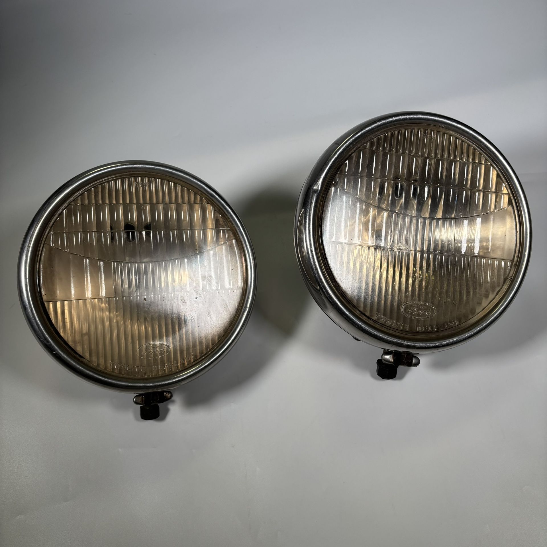 vintage ford twolite headlamps lot Untested Headlights Car Round