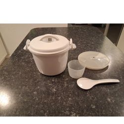 Miracle Ware White Microwave Rice Cooker
