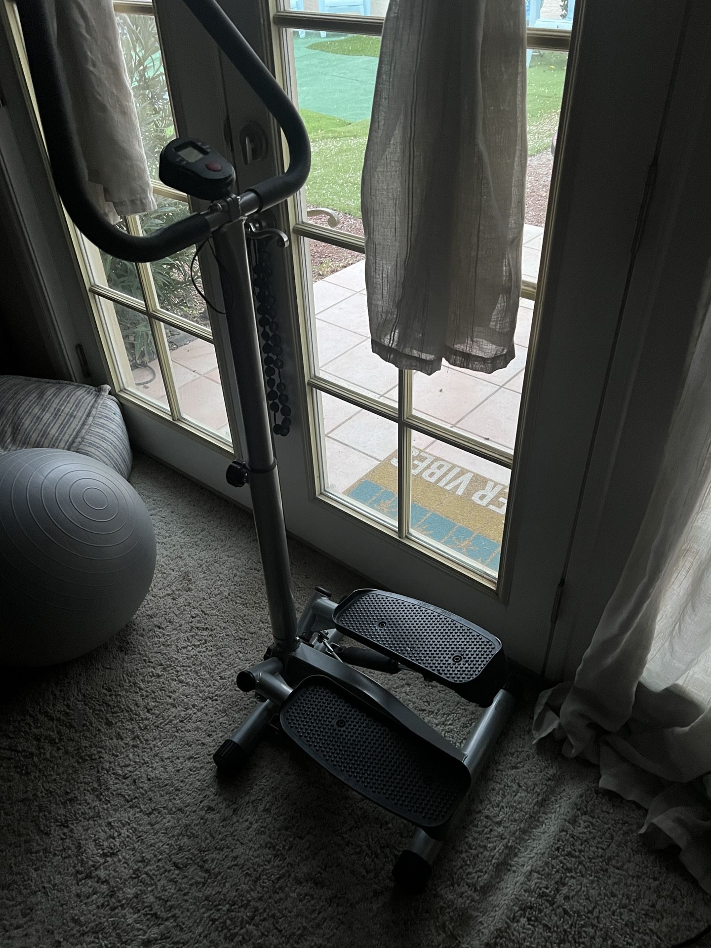 Sunny Twist Stair Stepper