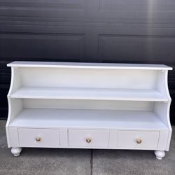 Refurbished White Shelf Case With Drawers