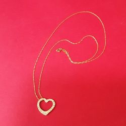 10kt Solid Yellow Gold Heart Necklace