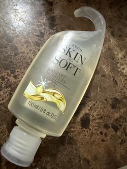 Avon shower gel 🩷