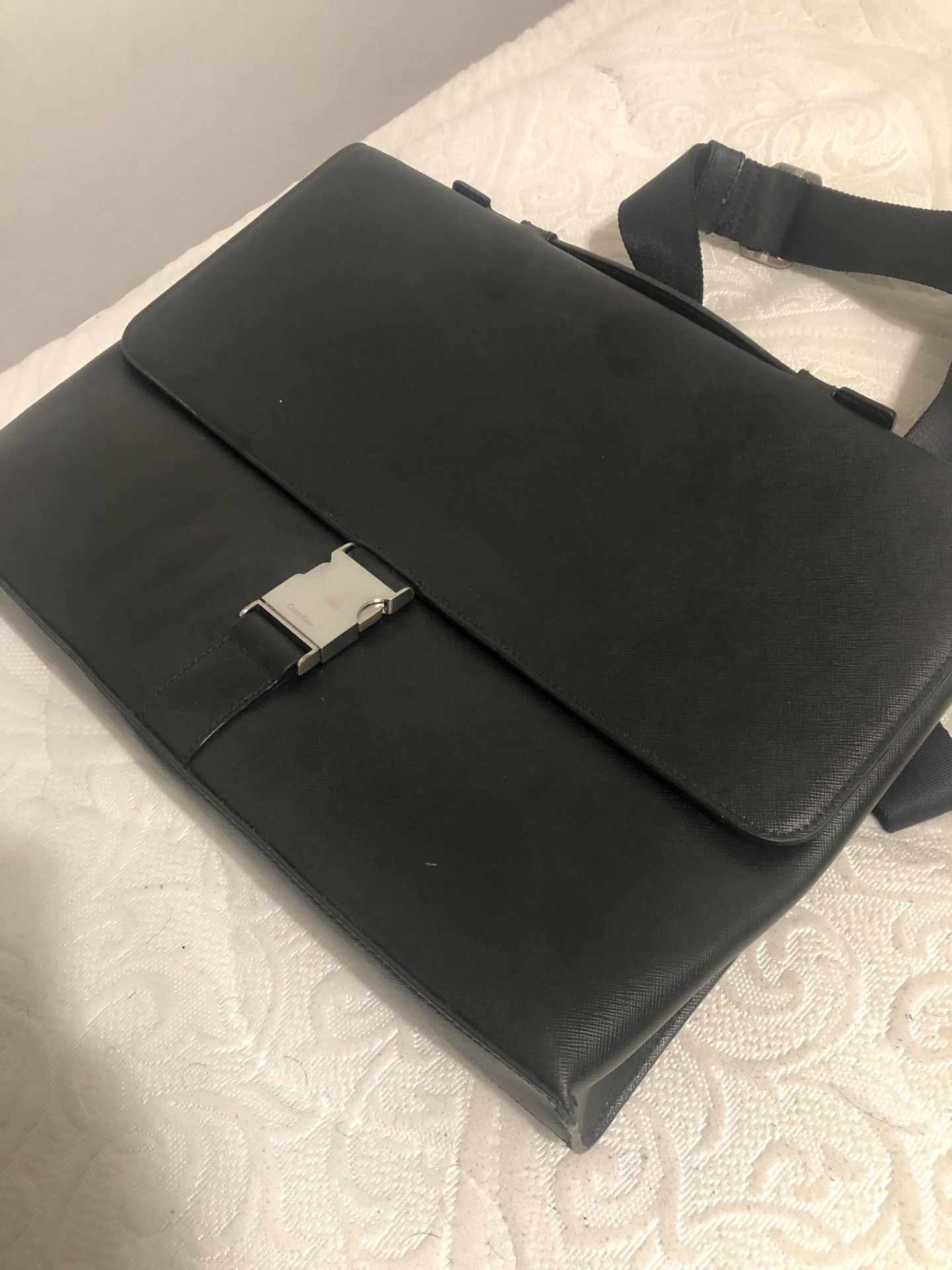 Calvin Klein messenger bag!