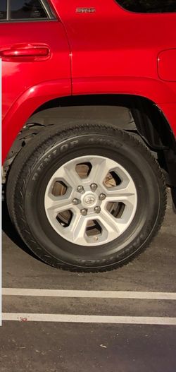 2016 Stock Toyota 4runner SR5 wheels and tires