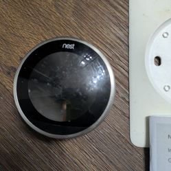 Nest Thermostat With Power Connector And Instructions 