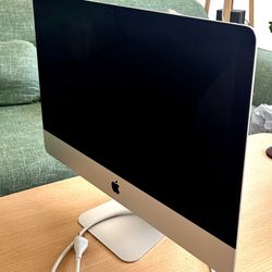  iMac 21.5" - Retina 4K, Radeon Pro Vega 20 GPU, 1TB Fusion, 16GB RAM