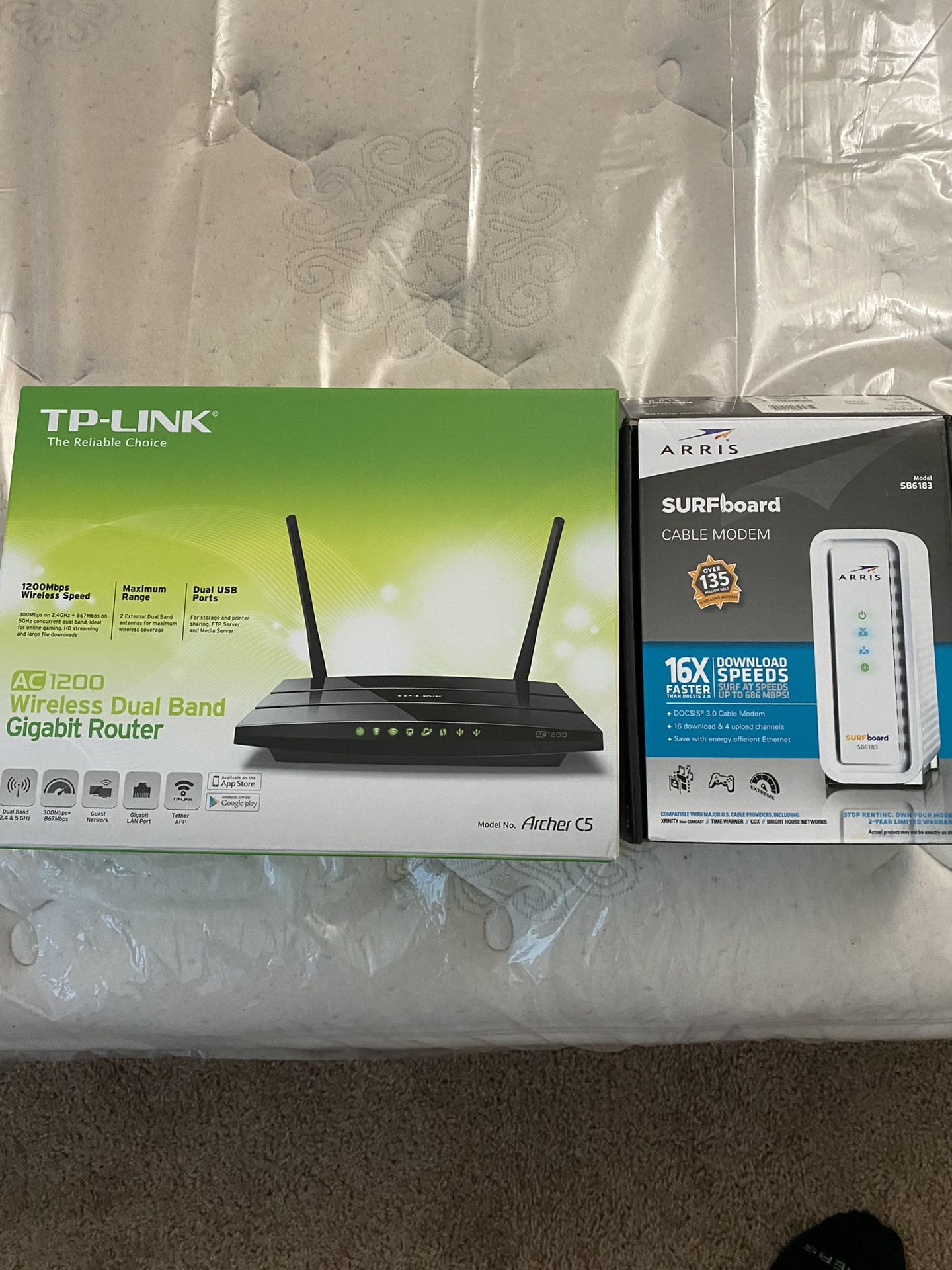 TP-Link Router AC1200 & Arris Surfboard Cable Modem