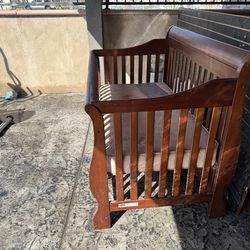 Crib/Cuna