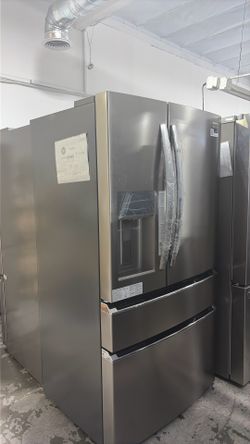 Frigidaire French door refrigerator