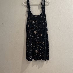Cute Dress With Flowers On It