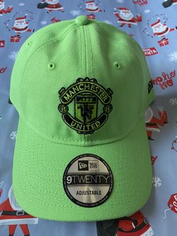 Manchester United Adjustable Hats New Era
