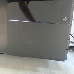 PS4 500gb And 15 Games 