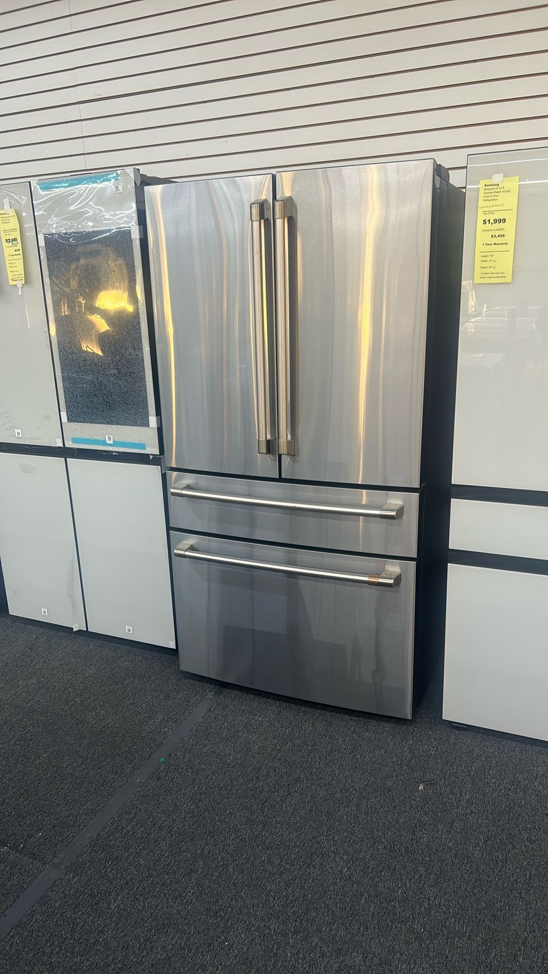 GE Cafe Refrigerator CGE29DP2TBS1